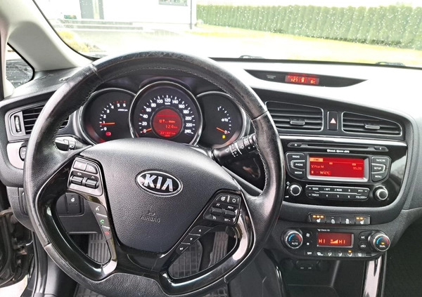 Kia Ceed cena 29900 przebieg: 221000, rok produkcji 2012 z Lędziny małe 277